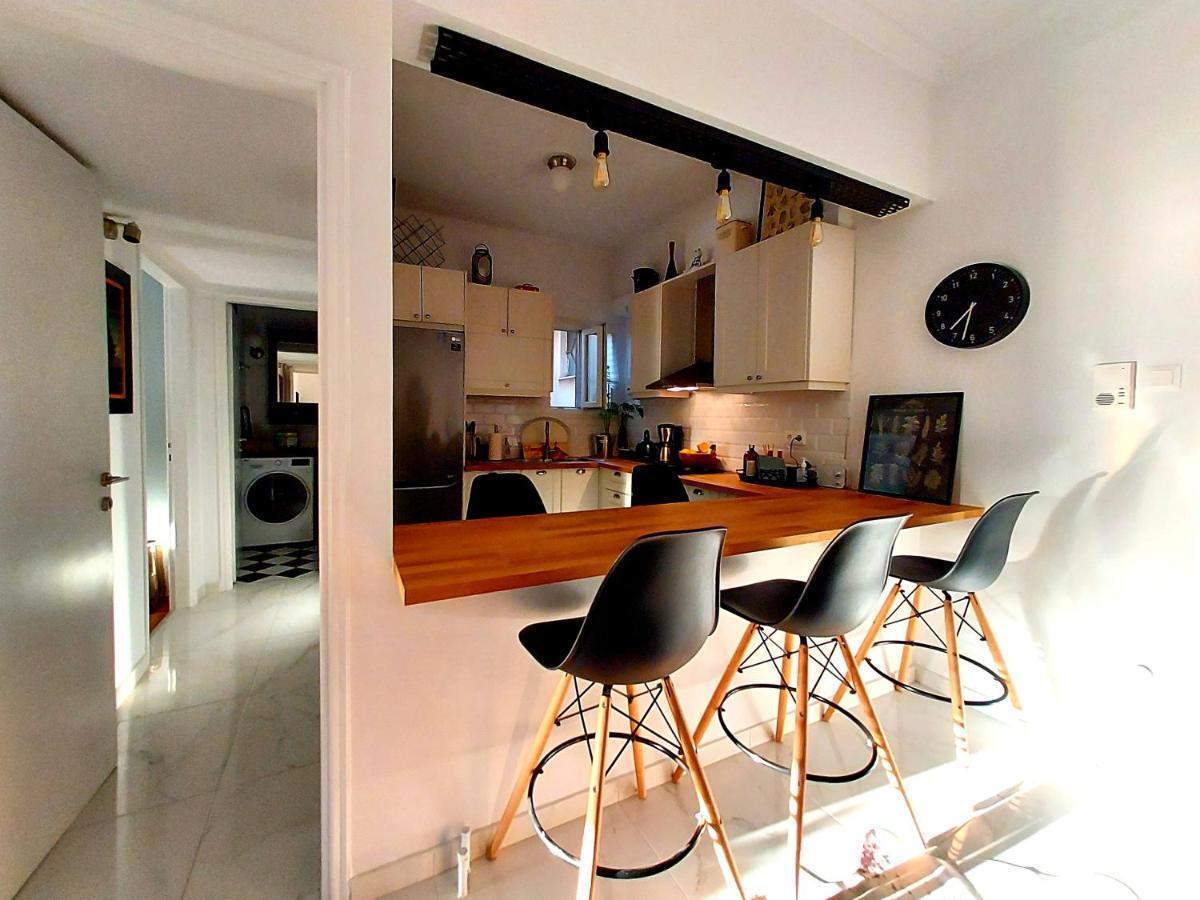Fully Equiped Design Apartment With Excellent View/ Easy Parking Афіни Екстер'єр фото